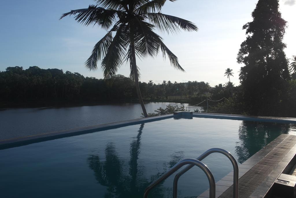 Lotus Villa Holiday Resort Matara Exterior photo