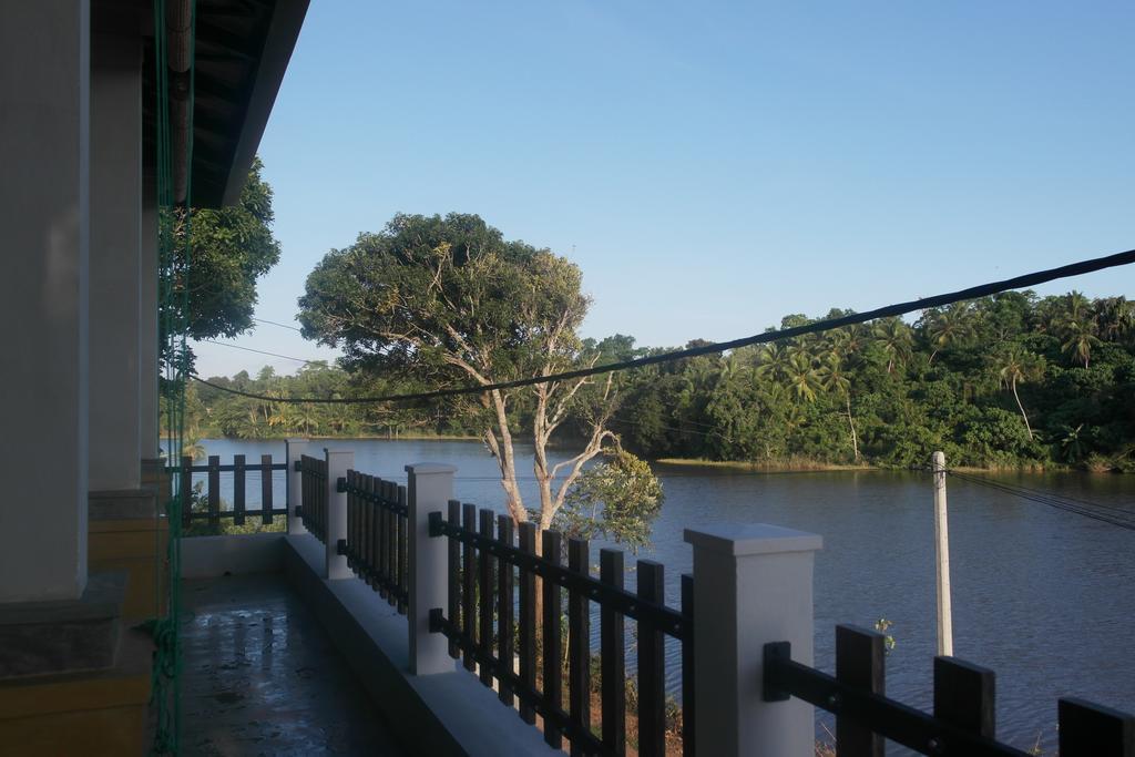 Lotus Villa Holiday Resort Matara Exterior photo