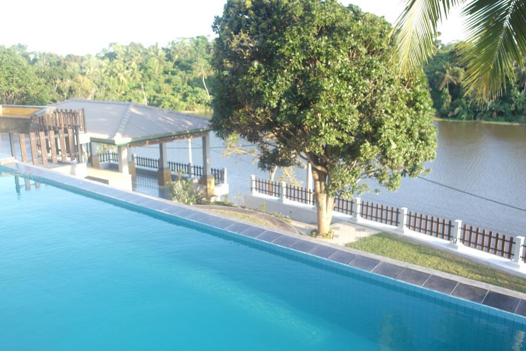 Lotus Villa Holiday Resort Matara Exterior photo