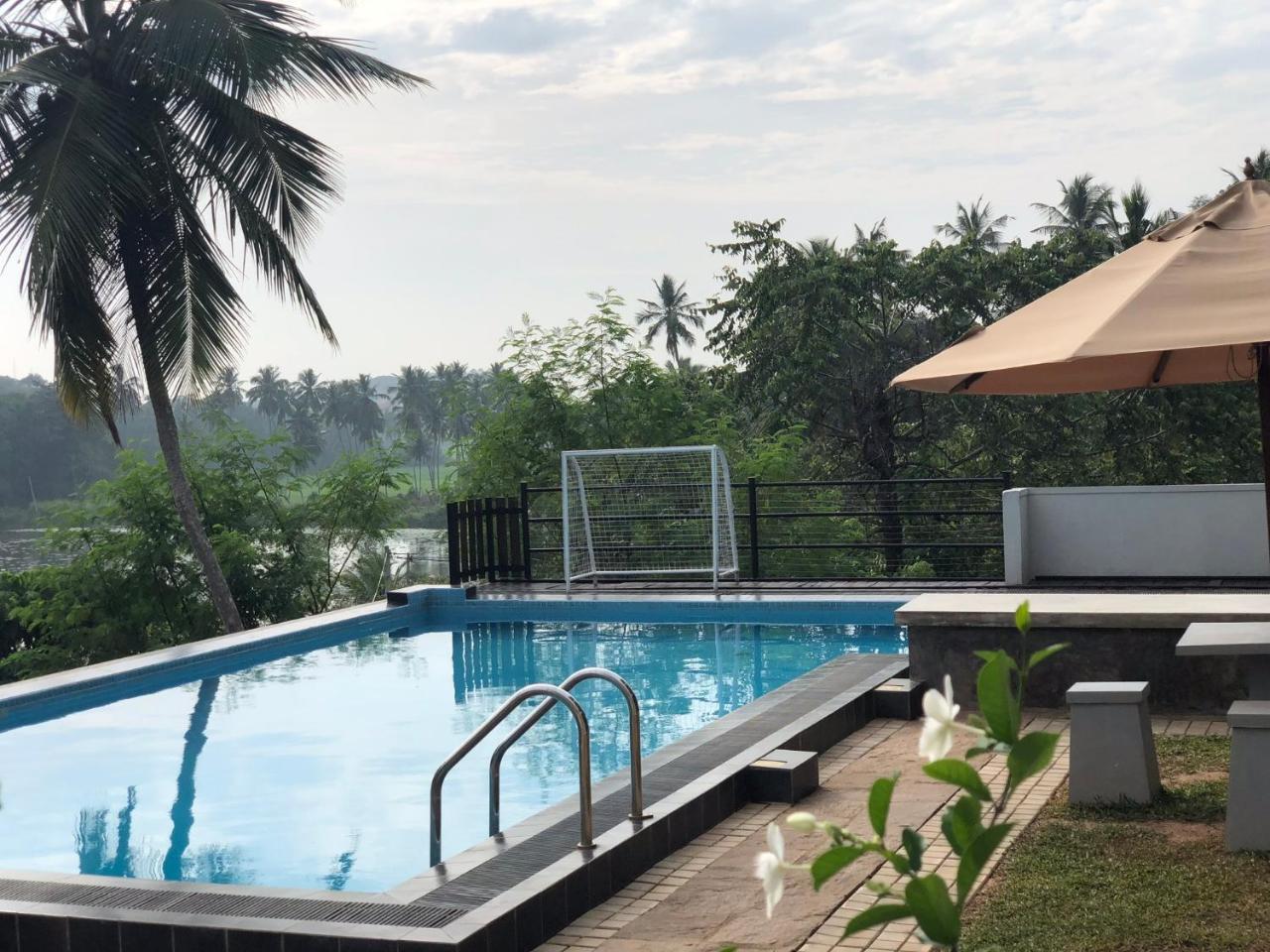 Lotus Villa Holiday Resort Matara Exterior photo